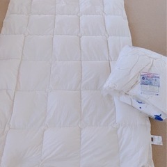 ニトリ　羽毛布団　シングルサイズ　2枚セットの画像