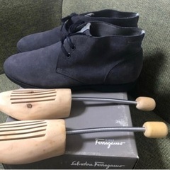 【値下げ！】Salvatore Ferragamo スエード　men'sブーツの画像