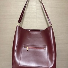 パピヨネ　レザーバッグ　ボルドーの画像
