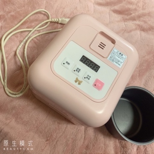 ﾊﾟｽﾃﾙﾋﾟﾝｸ色の可愛い炊飯器(3合炊き)