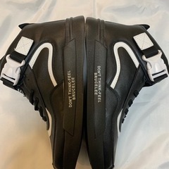 スケボー スケシューの画像