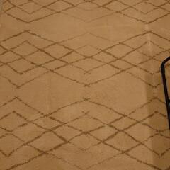 お取引先決定　北欧風のラグ