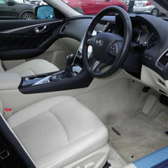 HV37 スカイライン　350GTハイブリッド　サンルーフ付の画像