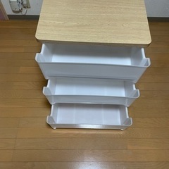 衣装ケースの画像