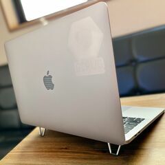 【メモリ 16GB増量】MacBook Pro 2016 13インチの画像