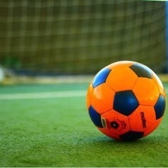 11/28、18:00〜フットサルしませんか？？