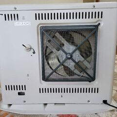 石油温風ヒーターの画像