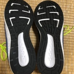 アシックス　25.5センチ　スニーカー　美品の画像