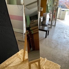 1031 スリムスタンドミラー