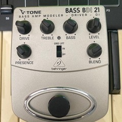 BEHRINGER  プリアンプ bdi21