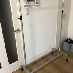 ハンガーラック差し上げますの画像