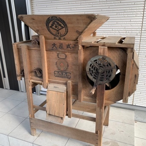 大屋式 昭和レトロ 古民具 古道具 木製の唐箕 風扇車 穀物選別機 手動ハンドル式 農機具