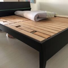 すのこベット161㎝幅ｘ220㎝長さワイドダブルベッドを譲ります。