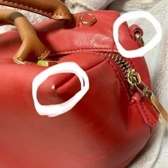 interstapleショルダーバッグの画像