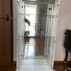 美品　コレクションガラス棚ホワイト¥６，６００
