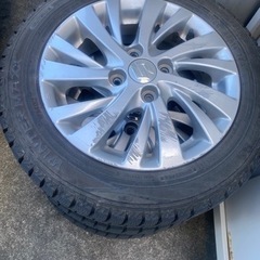 スタッドレスタイヤ　ダンロップ　155/65 r14 軽自動車　冬用の画像