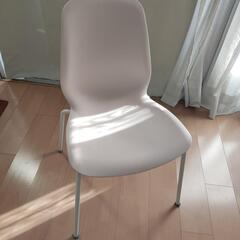 IKEA椅子２個15００円の画像