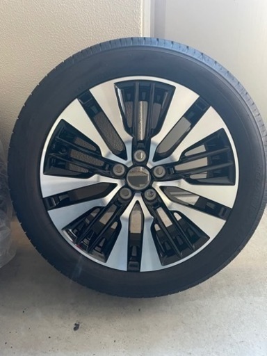 トヨタ　アルファード30系後期純正ホイール