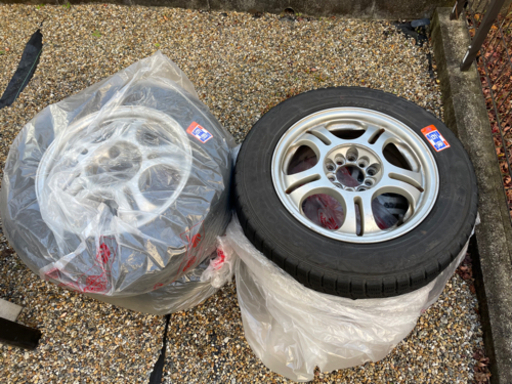 【受付終了】アルミホイール　スタッドレスタイヤ 195/65R15  2017年製  4本　ノア　ヴォクシー