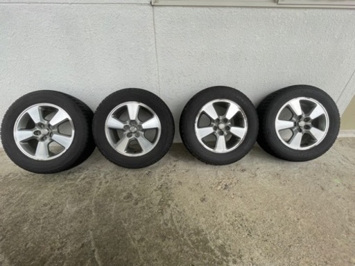 195／65R15、アルミホイル付き中古スタッドレスタイヤ4本。
