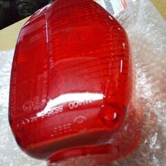 スズキGS750用✡️テールレンズ🔯新品🔯メーカー純正部品🔯🔯🔯の画像