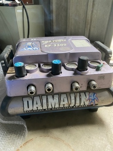 DAIMAJIN コンプレッサー100ボルト　KP-3300