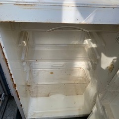 東芝冷凍冷蔵庫GR-T14T(C)ジャンク　差し上げます。の画像