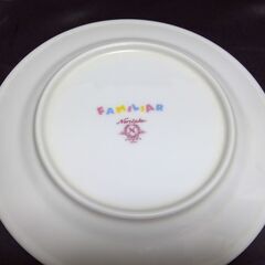 キャラクターものの食器類まとめて　ミスド・ミッキーマウス・ファミリア（ノリタケ）・初期ポケモン（ピカチュウ）・ハローキティなど【預け売り】の画像