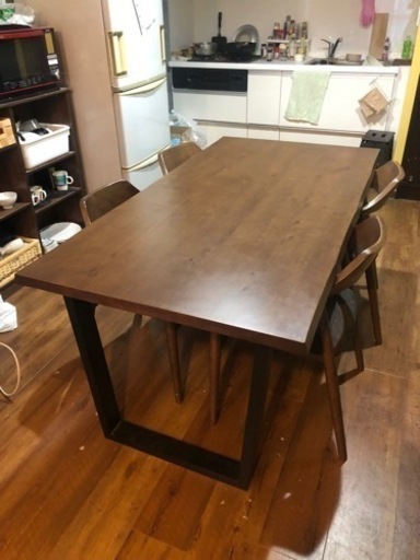 【今月まで】値下げしました。ほぼ新古品モダンダイニングテーブル