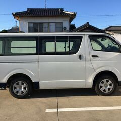 ハイエ－ス　バン　4WD 　年式：平成25年  / 修復歴：なし / 車検： 令和 4年1月の画像
