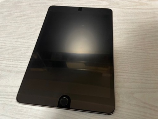 iPadmini4 16GB WiFi / Cellularタイプ スペースグレー
