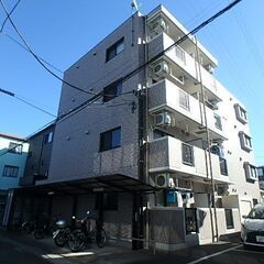 【ガレット8　301号室】契約金13万円でご契約可能です。角部屋...