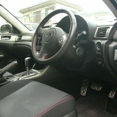 ２０１１年式　GH8型スバルインプレッサ２・０GT　5ドア　AT　黒　　走行約７８０００ｋｍ　車検令和４年２月末まで　内装キレイ　修復歴なし　現車確認、名義変更厳守の画像