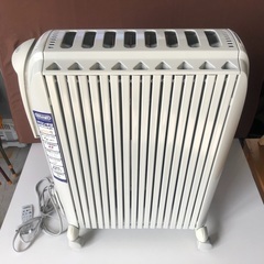 お取引中【美品】デロンギ オイルヒーター「D091549EFS」①の画像