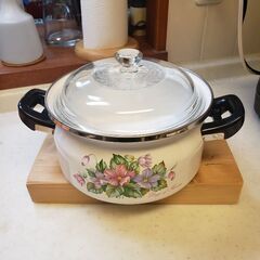 ホーロー鍋　２０cm　3.5ﾘｯﾄﾙ【未使用品】