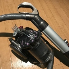 ダイソン掃除機　DC26