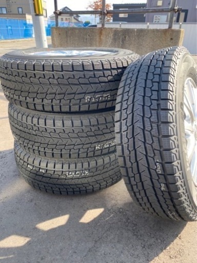 新品 未使用 ジョーカー グライド ホイール ラブフォー　215/70r16  スタッドレス セット 16インチ アイスガード