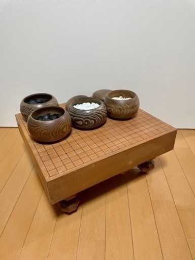 囲碁セット（碁盤一台、碁石セット）