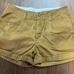 ローリーズファーム　ショートパンツ　サイズM ウエスト平置き37...