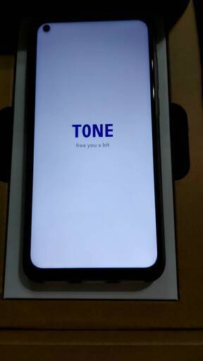 toneモバイル　e21中古　美品