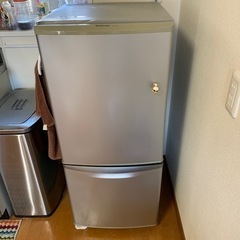 冷蔵庫の画像