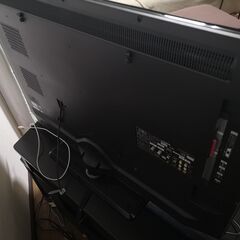 日立wooo  42型とテレビ台プラスおまけ東芝DVDプレイヤーの画像