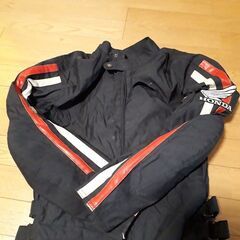 ライダースジャケット