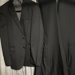 スーツ　ブラック/柄無し/就活/万能/スラックス2本付きの画像