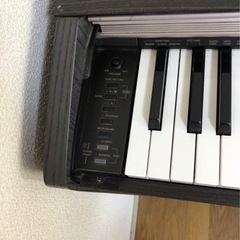 【お取引中】カシオ　電子ピアノ　px-720 中古の画像