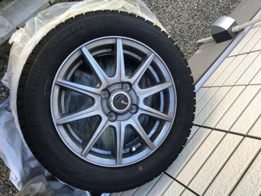 スタッドレスタイヤ　ブリヂストン　ブリザック【受け渡し予定者決まりました