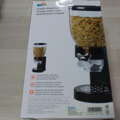 ドライフードディスペンサーの画像