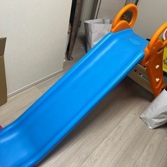 大きい滑り台