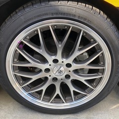 マルチフォルケッタ　18インチ　pcd114.3 ロクサーニ