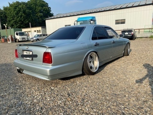 Y32シーマインパルサイドステップ